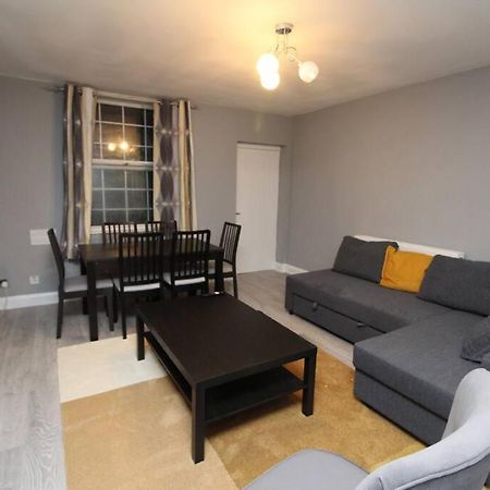 Modern 2 Bed Close To City Apartment ลอนดอน ภายนอก รูปภาพ